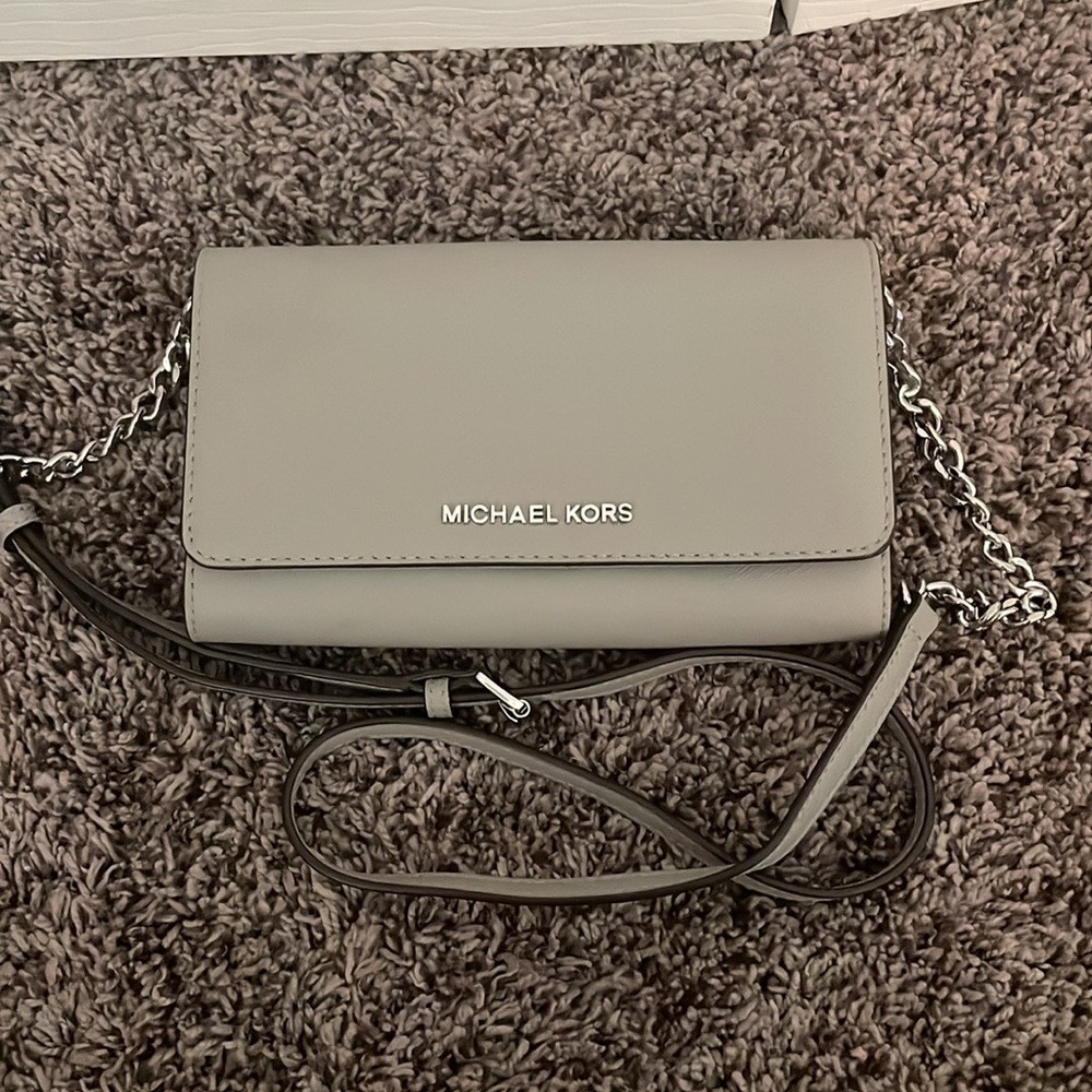 Michael Kors crossbody wallet purse - Picture 2 of 3